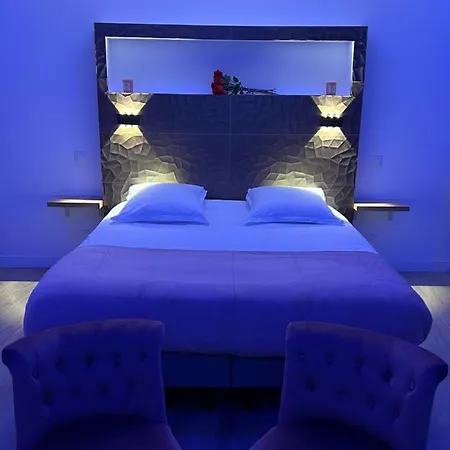 Chic & Jacuzzi *